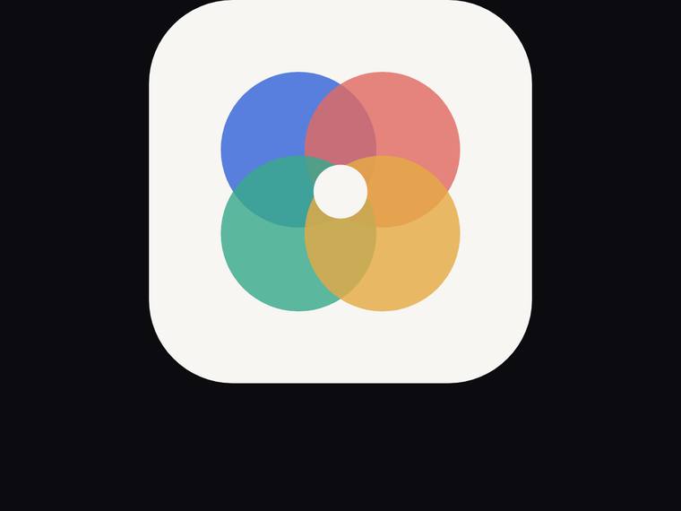 gpt-5.6-terra SVG and graphics output - Geometric logo mark (overlapping circles, abstract monogram)